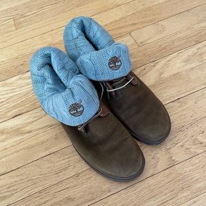 Brown fold over timberlands.